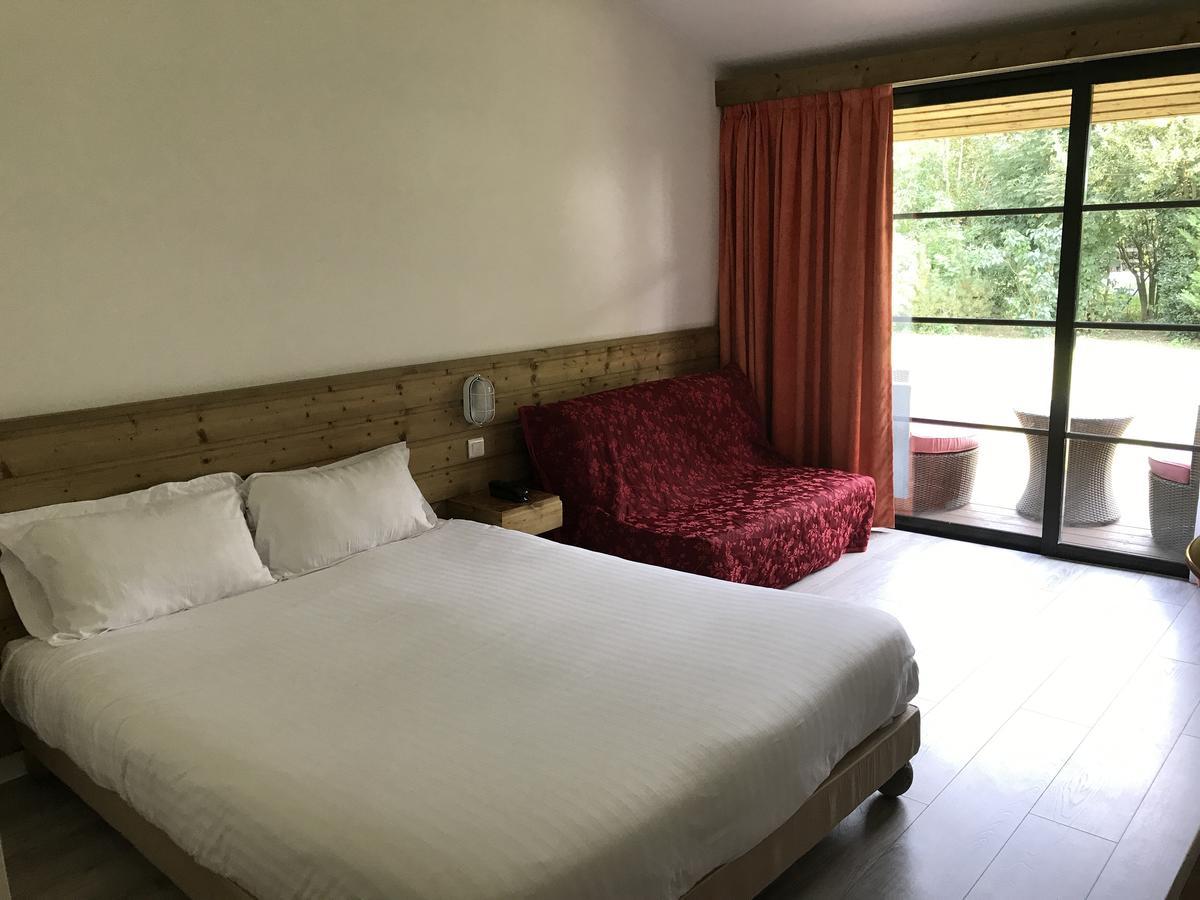 Le Vieux Logis De Clam Hotel Exterior photo